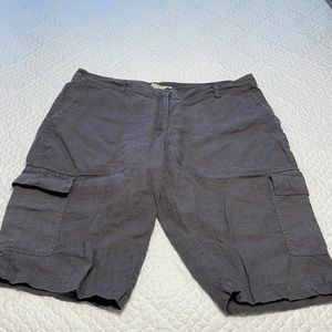 Linen shorts size 16.